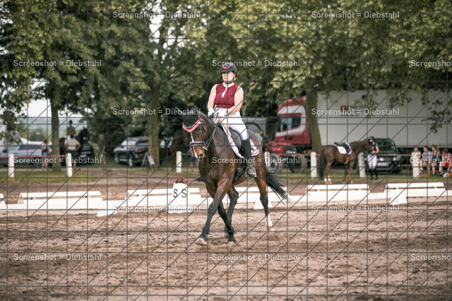 _W6A5042 | ronjaprokoschfotografie - Realisiert mit Pictrs.com