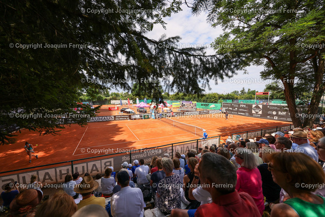 2024.07.20TennisFinaleDa_0038 Kopie | Darmstadt am 21. Juli 2024 xJFAx  48. Internationalen Damen-Tennisturnier des TCB 2000 Darmstadt Finale Angela FITA BOLUDA (ESP) vs Victoria MBOKO (CAN) Bild: v. li. Übersicht, Center Court - Realisiert mit Pictrs.com