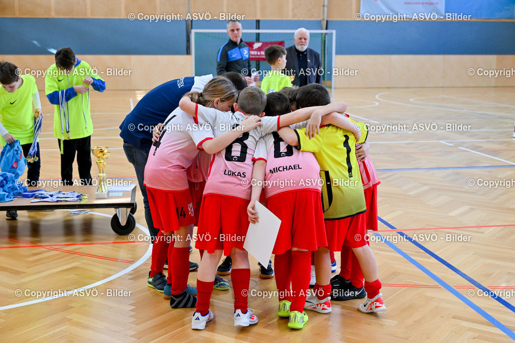 ASVÖ_ Fussballturnier SV Gallneukirchen_ 09.02.2025-169 | 09.02.2025, Gallneukirchen, AUT, ASVÖ, Fussball Nachwuchs Hallenturnier 2025, SV Gallneukirchen im Bild Teilnehmer U 9©Harald Dostal / fodo.media - Realisiert mit Pictrs.com