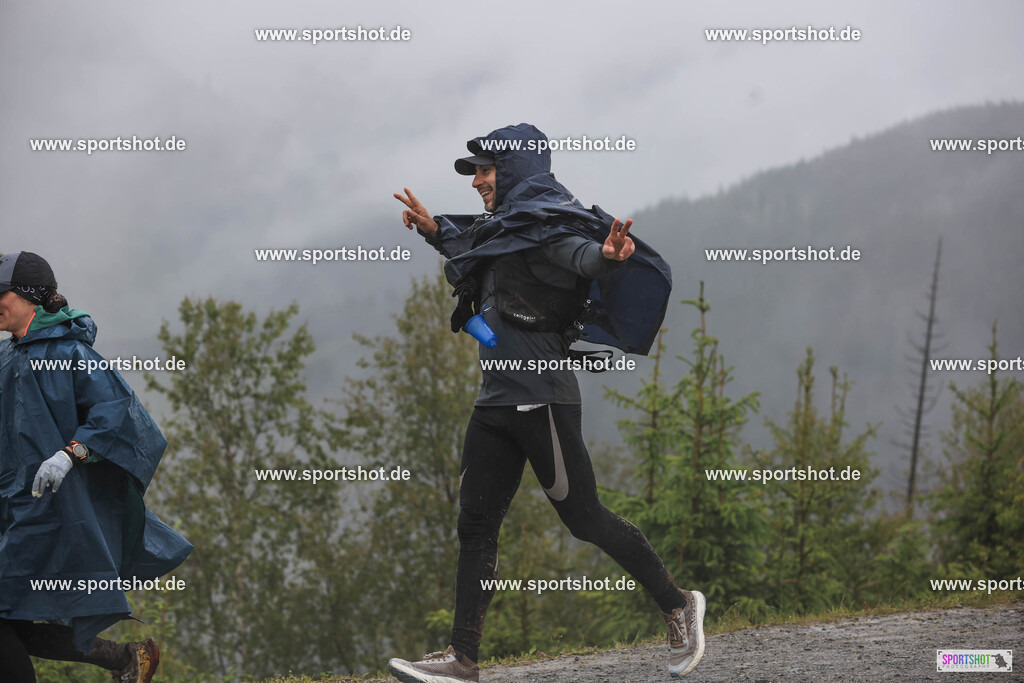 007A2568 | Rund um das Thema Sport-Event-Fotografie & individuelle Teilnehmerfotos. Jeder Teilnehmer wird fotografiert.