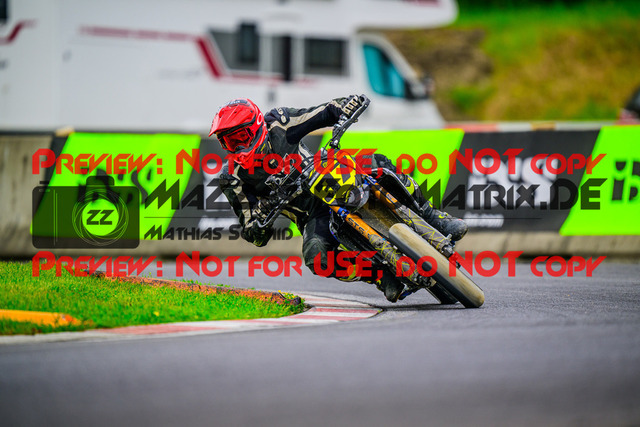 MaZZes_FotoMatrix_240608_6007705_0058 | SWISS S1