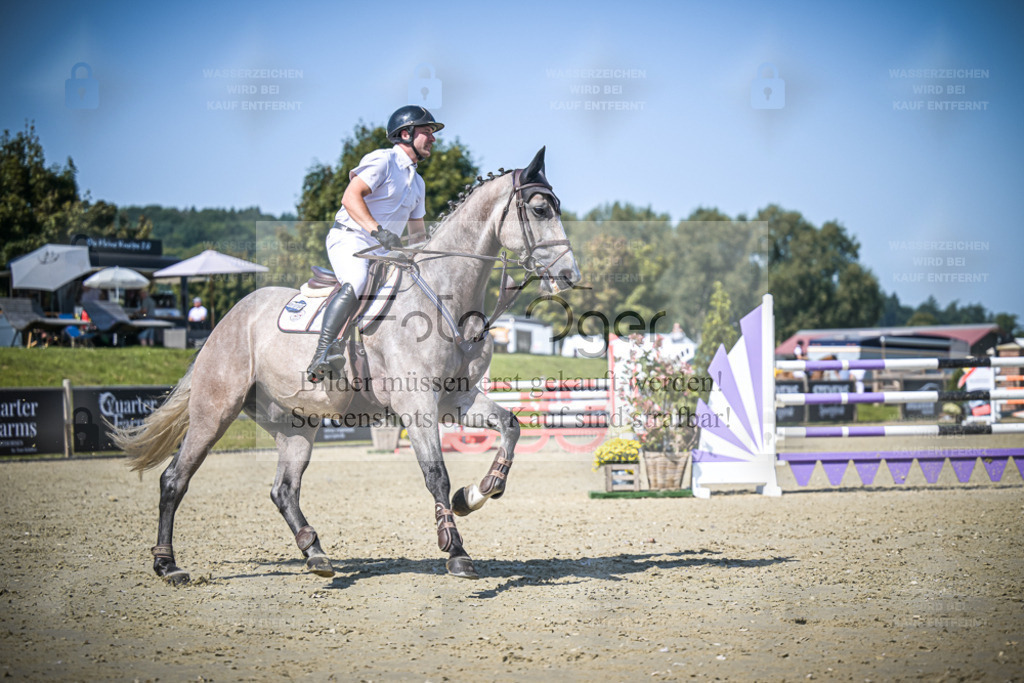DOS_1244 | Entdecke hochwertige Reitturnierfotos von Foto Oger. Professionell, emotional und authentisch – jetzt Lieblingsmomente im Shop bestellen. - Realisiert mit Pictrs.com