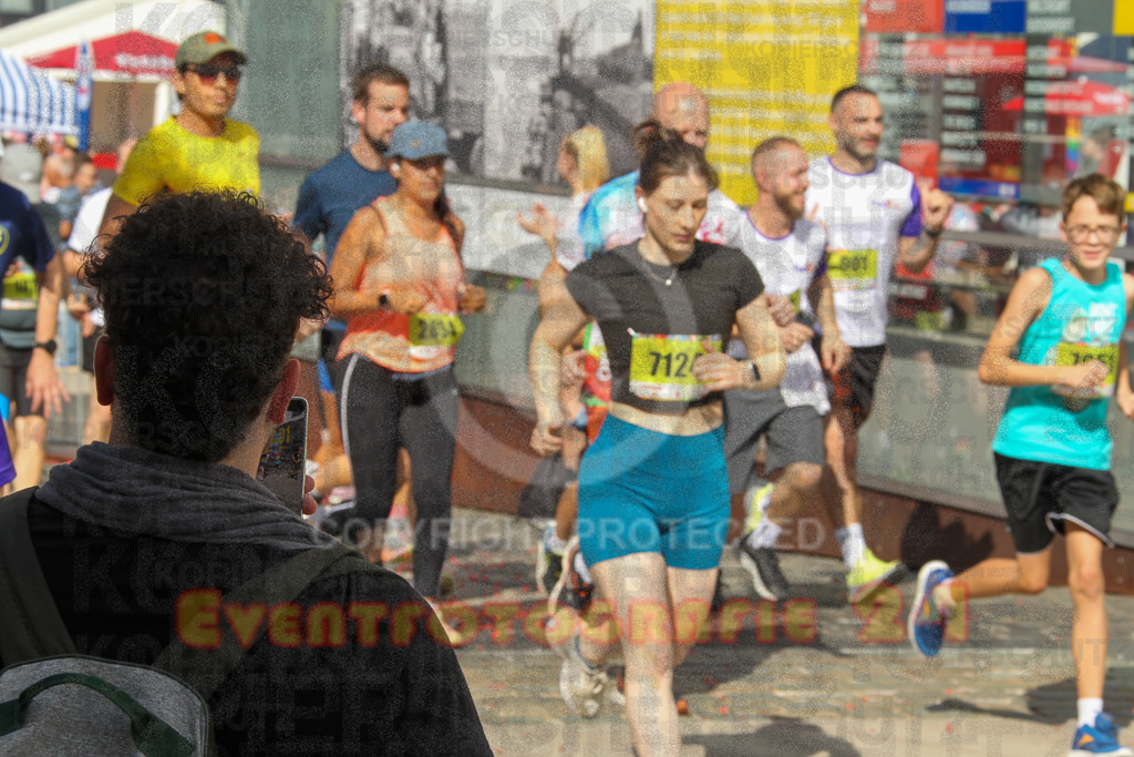 250920_1430_EV4_6997 | Sportfotografie im Rhein-Sieg Kreis, Köln, Bonn, NRW, Rheinland Pfalz, Hessen, etc. Unser Tätigkeitsfeld umfasst den Laufsport vom Volkslauf über den Marathon, Duathlon, Triathon bis zum Ultralauf wie Kölnpfad Ultra oder Schindertrail.
