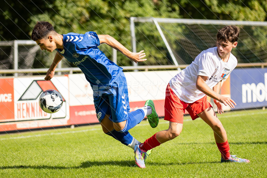 20250920_Picselweb-Fotografie_1R3_0758 | JFV D/A &amp; Stade - VfB Oldenburg0:1 VfB no70:2 VfB no70:3 VfB JFV Eigentor0:4 VfB no70:5 VfB no71:5 JFV no3 Jaric Jimenez-Voss2:5 JFV no9 Janko Sylvester3:5 JFV no16 Damian Elias Mihro Burekovic - Realisiert mit Pictrs.com
