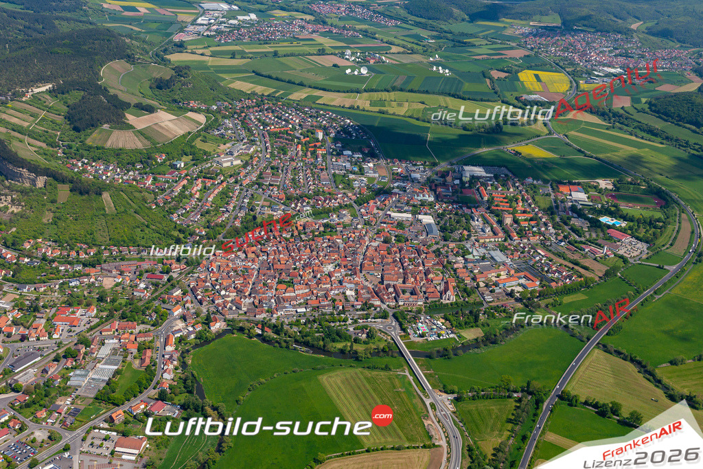 Das Luftbild der Stadt Hammelburg wurde 2019 vom Flugzeug heraus erstellt (keine Drohne) Aufnahmehöhe ca.400 Meter- hohe Auflösung- beste Druck-Qualität garantiert!