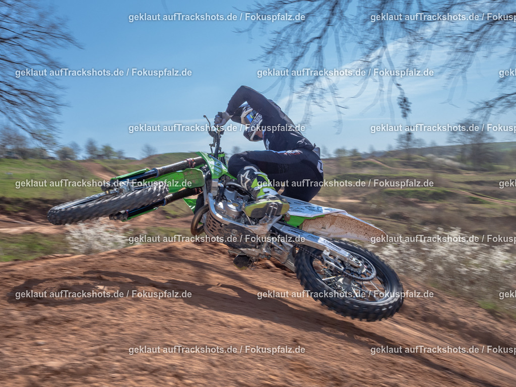 Schweyen040525-82 | Trackshots.de / Fokuspfalz.de - Realisiert mit Pictrs.com