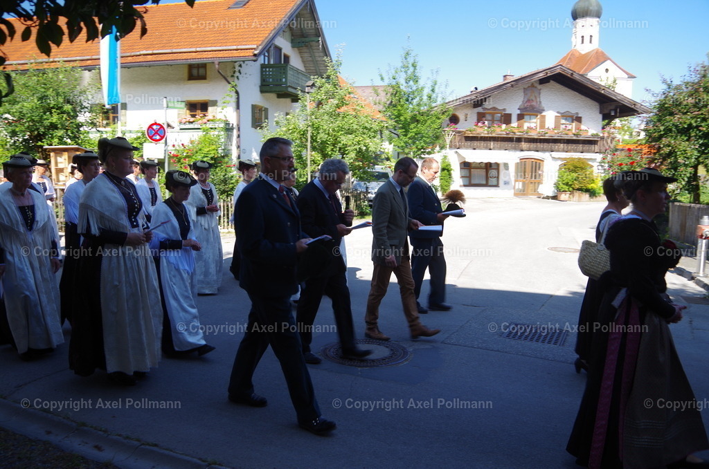IMGP5329 | fotografiert von Axel PollmannLeonhardi Wallfahrt Benediktbeuern und Murnau, Fronleichnam, Fasching, Landschaft im Loisachtal und Benediktbeuern  - Realisiert mit Pictrs.com