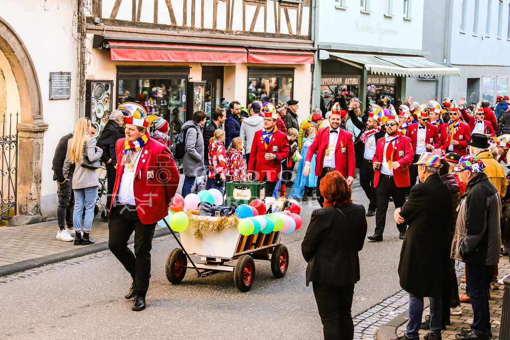 Fastnacht 2023-1778 | Erleben Sie den Zauber des Mittelrheins und entdecken Sie die atemberaubende Auswahl an Fotos und Bildern bei Rheinfotos. Wir bieten eine vielfältige Auswahl an Produkten wie Poster, Karten, Sticker, Textilien und Geschenkartikeln und Fototouren. - Realisiert mit Pictrs.com