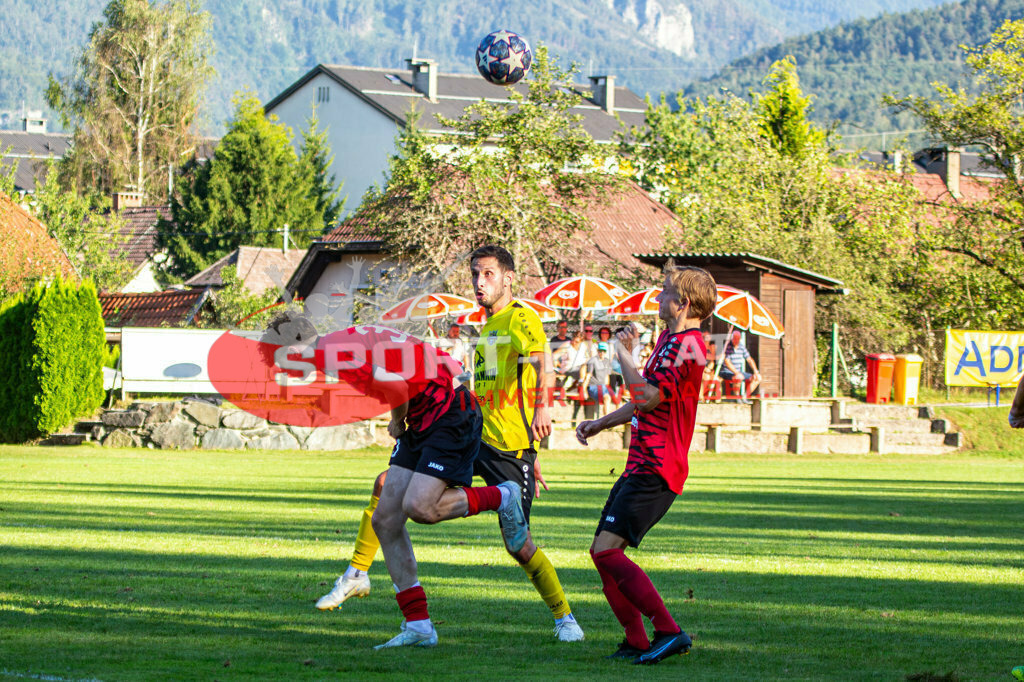 Kärntner Liga | Kärntner Liga ATUS Ferlach - ASKÖ Köttmannsdorf am 02.09.2023 in Ferlach
(Sportplatz), Austria, (Photo by Ernst Krawagner sport-fan.at) - Realisiert mit Pictrs.com