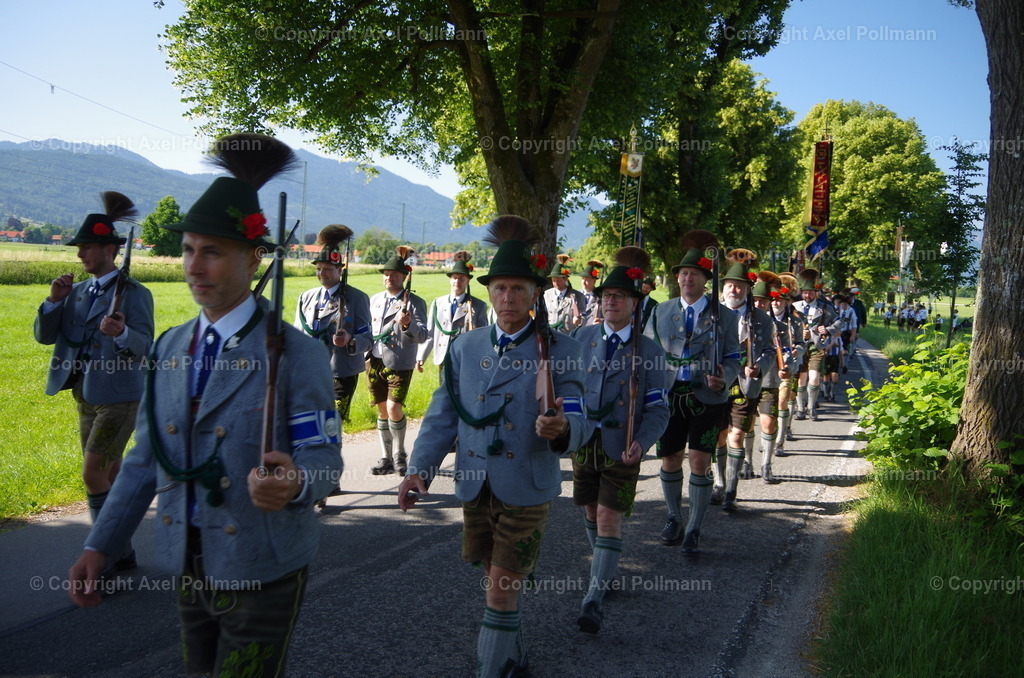 IMGP4857 | fotografiert von Axel PollmannLeonhardi Wallfahrt Benediktbeuern und Murnau, Fronleichnam, Fasching, Landschaft im Loisachtal und Benediktbeuern  - Realisiert mit Pictrs.com