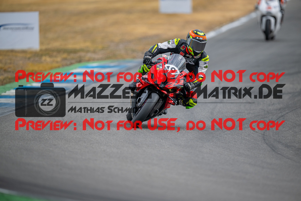MaZZes-Fotomatrix-20260809-586763 | R1