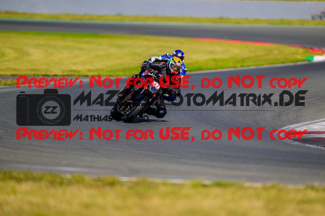 MaZZes_FotoMatrix_240725_6007705_9163 | ROT