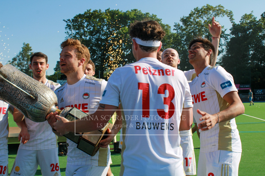 DM23 Finale Herren Mannheimer HC -  Rot-Weiß Köln 04.06.23-236 | lanaschraderfotografie - Realisiert mit Pictrs.com