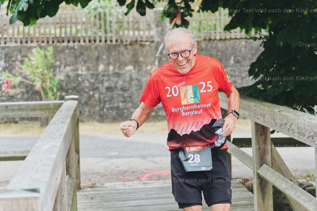 cineathletes-2025-07-12-14-14-1 | Sportfotografie rund um Obstacle Course Racing und Trail Run - Realisiert mit Pictrs.com