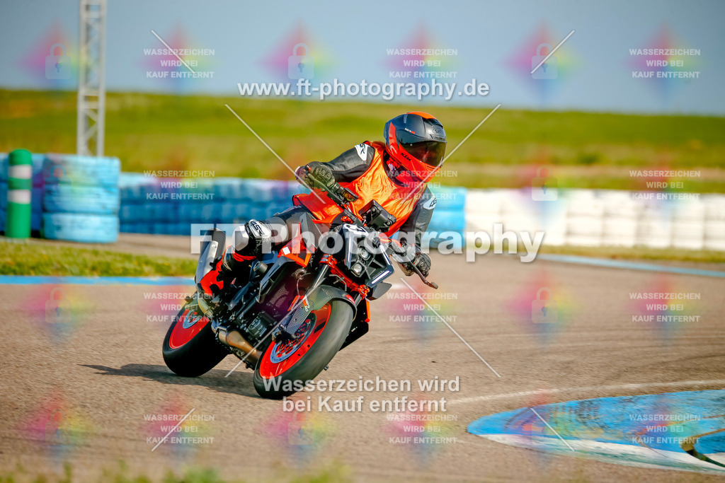 _MOT0457 | Hier findet Ihr Bilder von Touristenfahrten auf der Nürburgring Nordschleife oder von anderen Veranstaltungen die ich besucht habe. Viel Spass beim Durch Schauen 