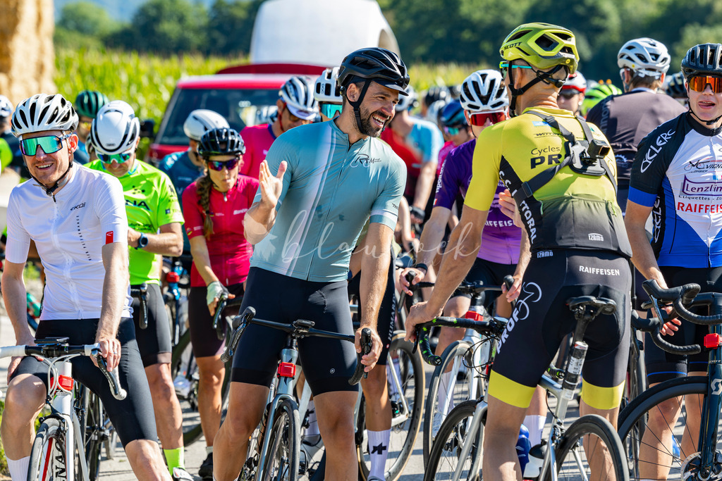 701A3923 | Sportbilder, Sportfotograf, Hochzeits- und Eventfotografin, Flugshows, Portraits und Tiershooting, Aviation, Downhill, Nationalleague, Swissleague, International