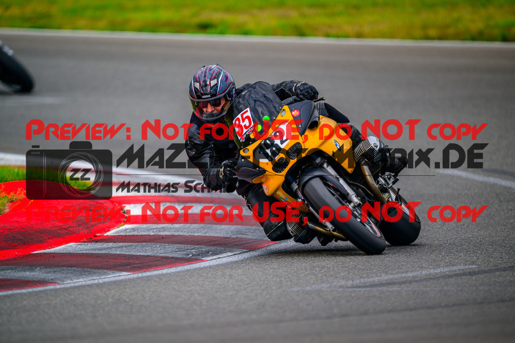 MaZZes_Fotomatrix_20250723_6007705_4899-2 | ROT