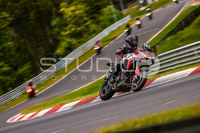 0233-240724_NS-014_233 | Deine Full-Service-Agentur für ✔️Videoproduktionen und ✔️Motorsportfotografie Jetzt Angebot anfragen!