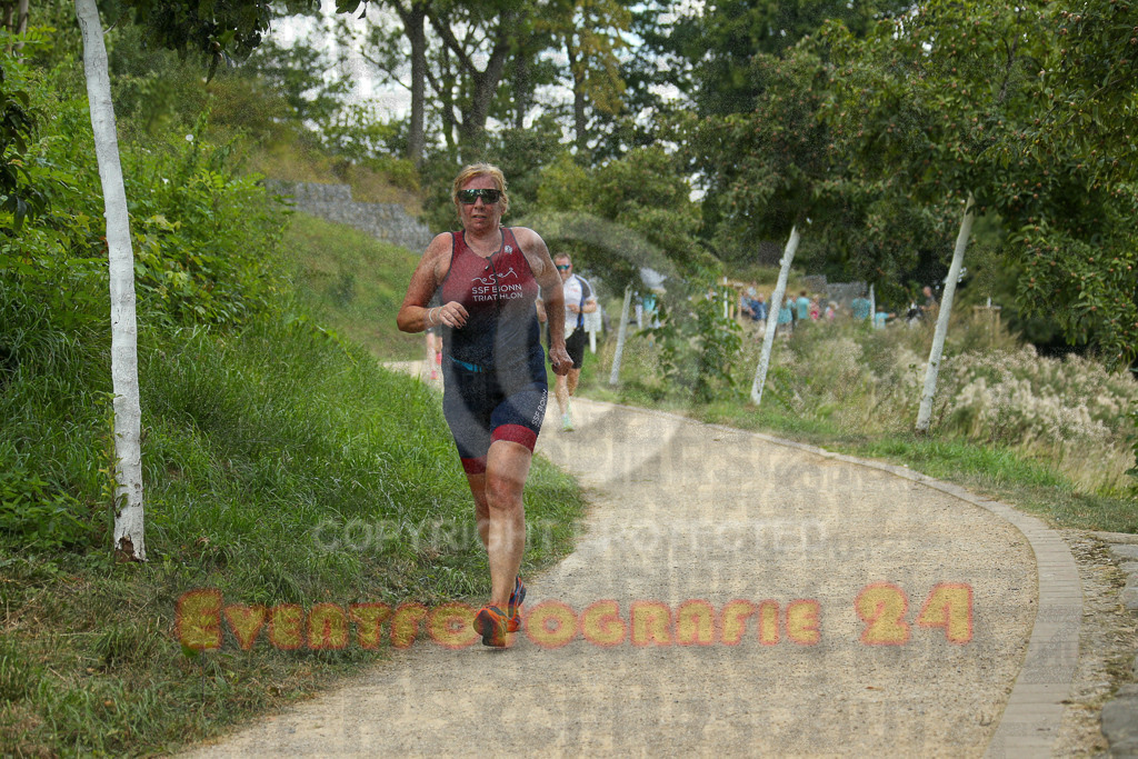 250824_1353_EX1_4167 | Sportfotografie im Rhein-Sieg Kreis, Köln, Bonn, NRW, Rheinland Pfalz, Hessen, etc. Unser Tätigkeitsfeld umfasst den Laufsport vom Volkslauf über den Marathon, Duathlon, Triathon bis zum Ultralauf wie Kölnpfad Ultra oder Schindertrail.