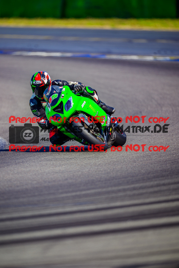 MaZZes_Fotomatrix_20250816_6007705_4429-2 | WEISS