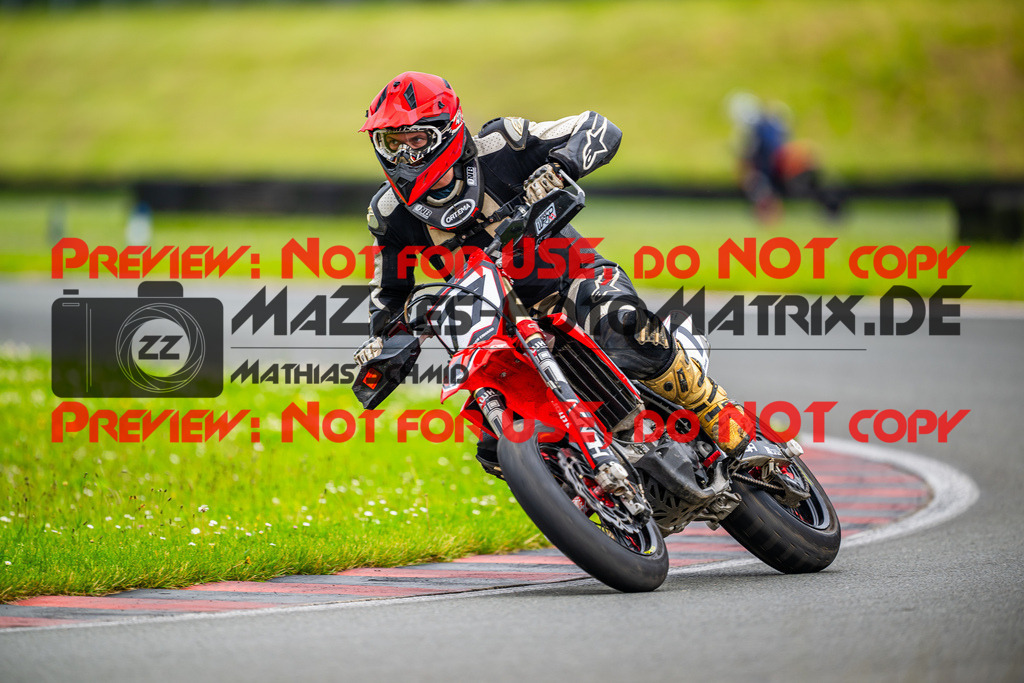 MaZZes_FotoMatrix_240621_6007705_2515 | BLAU