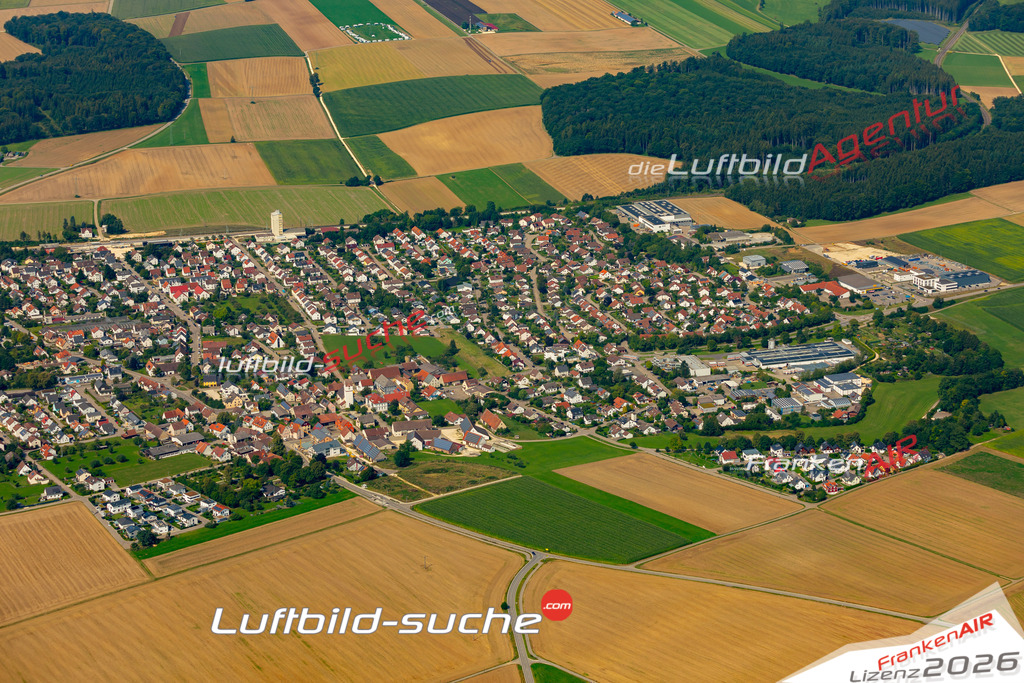 Das Luftbild zeigt :  Beimerstetten - Die Luftaufnahme wurde 2024 vom UL-Flugzeug aus erstellt ( keine Drohne ) - Hochauflösende Luftaufnahme - Für grossformatige Ausdrucke geeignet. Die Geschenkidee !Mit Lizenz und Bildrechte bestellbar