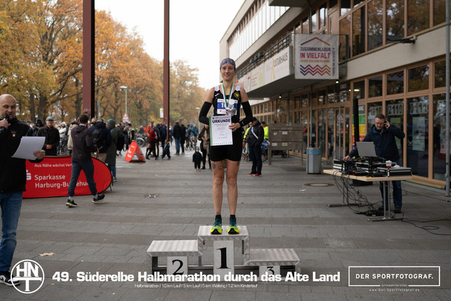 Süderelbe Halbmarathon 2025 I 09.11.2025 I Fotograf_DerSportfotograf.I 00700 | Der Sportfotograf. - Realisiert mit Pictrs.com