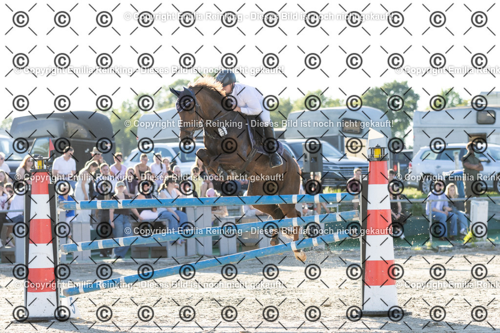 CL5A4063 | Emilia Reinking Fotografie - Realisiert mit Pictrs.com