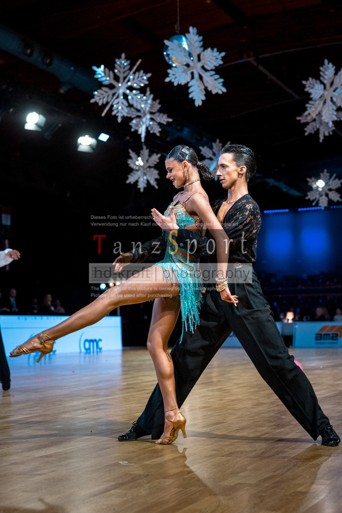 20251213_Baltic-GP_2292-2 | Tanzsportbilder, Standardtanz, Lateintanz, WDSF, DTV, LTVB, dancecomp, goc, hessen tanzt, blaues band der spree, walzer, tango, wiener walzer, slowfox, quickstepp, samba, rumba, cha-cha-cha, paso doble. jive, hd-kroft photography, turniertanzsport