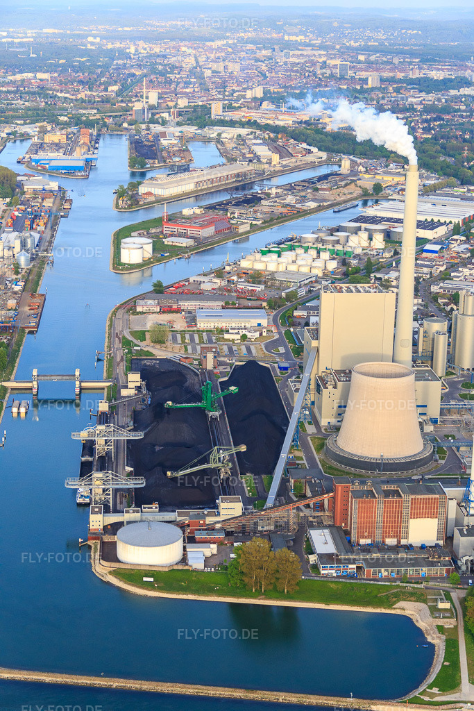 Luftbild: EnBW Energie Baden-Württemberg AG, Rheinhafen-Dampfkraftwerk Karlsruhe im Ortsteil Daxlanden in Karlsruhe im Bundesland Baden-Württemberg in Deutschland. Foto: IMG_077953.jpg vom 24.04.2015 durch Werner Riehm/FLY-FOTO.deWWW.ENBW.COM
