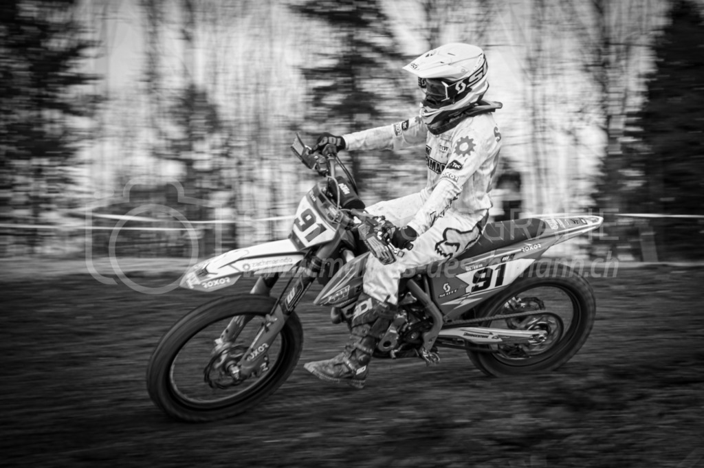 Motocross Schlatt bei Winterthur - 30. April 2023 | #91 Suter Rahel aus Basadingen (CH) auf KTM in der Kategorie Swiss MX Women Cup am Motocross Schlatt bei Winterthur, 30. April 2023. 
Instagram: @mx_schlatt | @mc_wila | @sam_schweiz
Bild: Sportfotografie Markus Aeschimann | www.markus-aeschimann.ch - Realisiert mit Pictrs.com