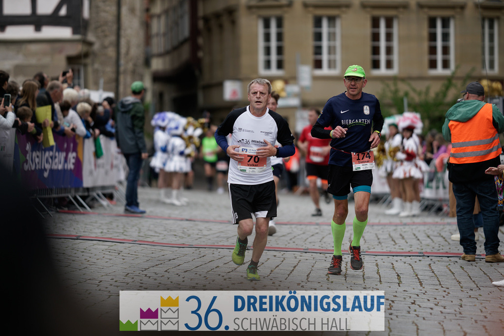 VR Bank Hauptlauf 10km | 3königslauf 2022 VR Bank Hauptlauf - Realisiert mit Pictrs.com