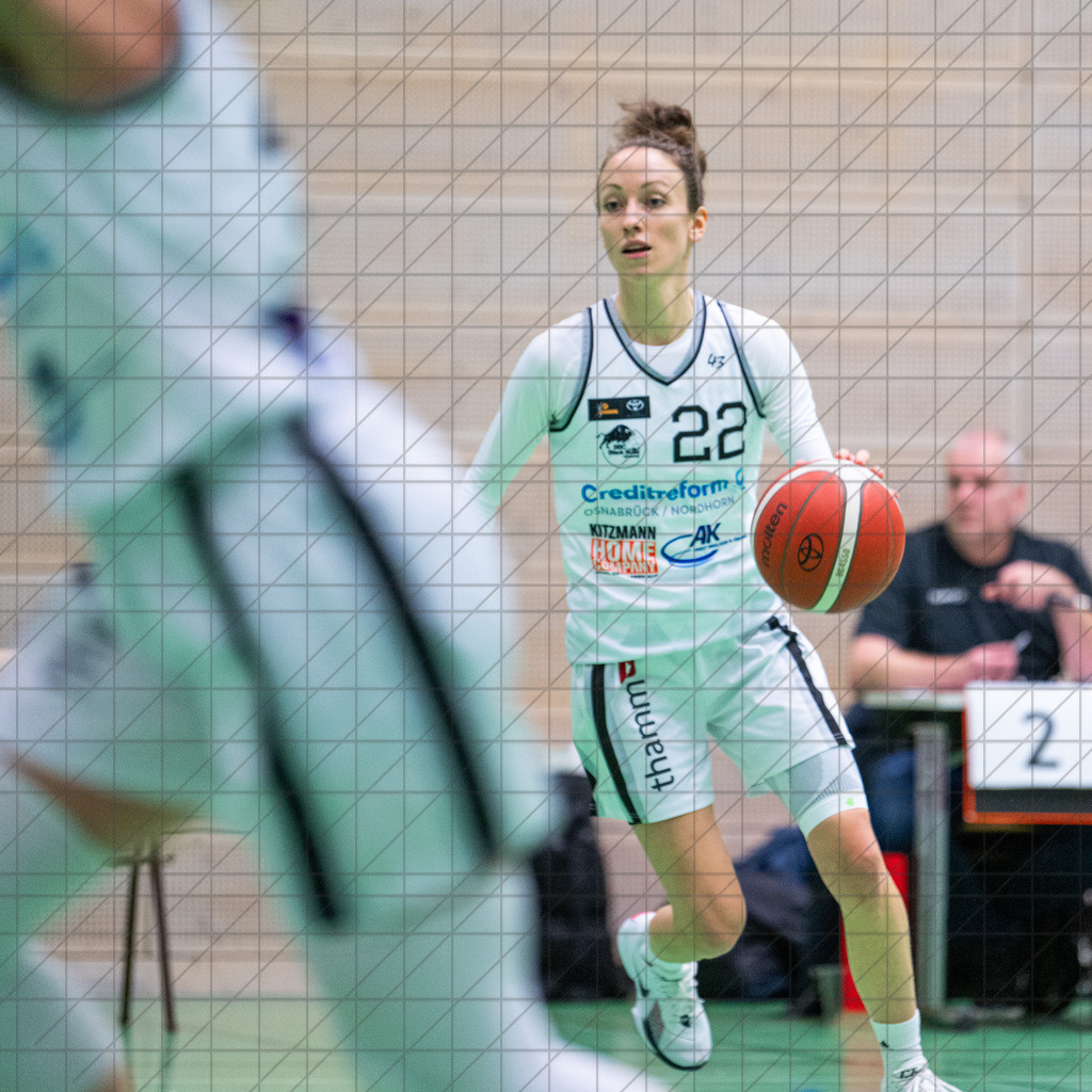 2. DBBL Nord 24/25 | 08.12.2024 | BBC OS vs. TG Neuss Tigers | 2. DBBL Nord 24/25 | 08.12.2024 | BBC OS vs. TG Neuss Tigers - - - - - CREDIT, www.bullenfotos.de, Martin König, Hörner Weg 40, D-49078 Osnabrück, +4917663732967, Nutzung und Weitergabe nur zu den vereinbarten Zwecken. Presseanfragen an Urheber. Alle Rechte beim Urheber. - - - - - - Realisiert mit Pictrs.com