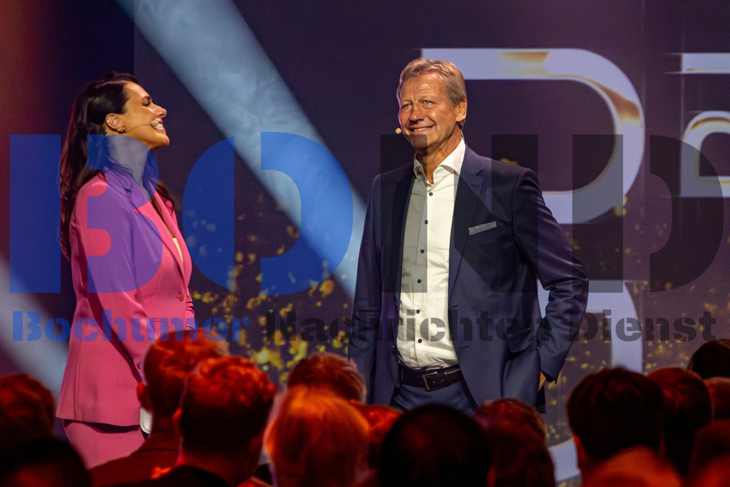 SES_HOFDFM20251006-111 | bond - Realisiert mit Pictrs.com