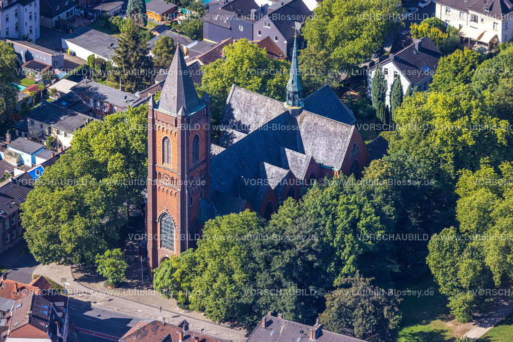 Gelsenkirchen220801349 | Luftbild, Neues Pumpwerk-Gebäude der Emschergenossenschaft nahe der Sutumer Brücken auf der Schleuseninsel zwischen Rhein-Herne-Kanal und Fluss Emscher, Schalke-Nord in Gelsenkirchen, Ruhrgebiet, Nordrhein-Westfalen, Deutschland