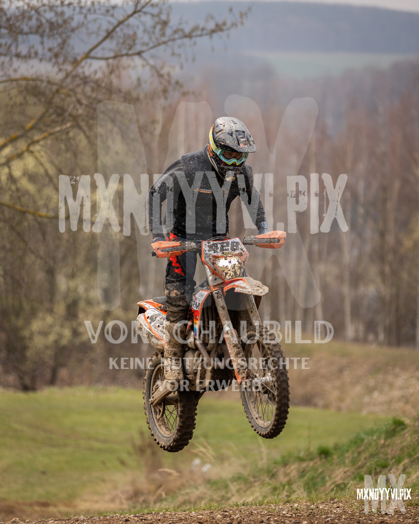 866A0942 | mxndyyvipix