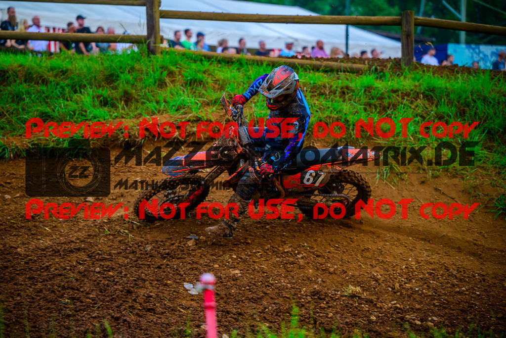 MaZZes_Fotomatrix_20250614_6021986_9068 | MX1