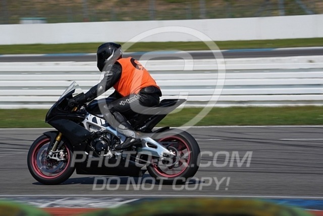 2022_05_09_PBK_13424 | Sportfotografie; SlowMotion; Video; Rennstrecke; Hafeneger; Speer; Racing; RSE; BMW; CBO; Trackday; Motorsportarena; Hockenheimring; Brno; Most; Barcelona; Valencia