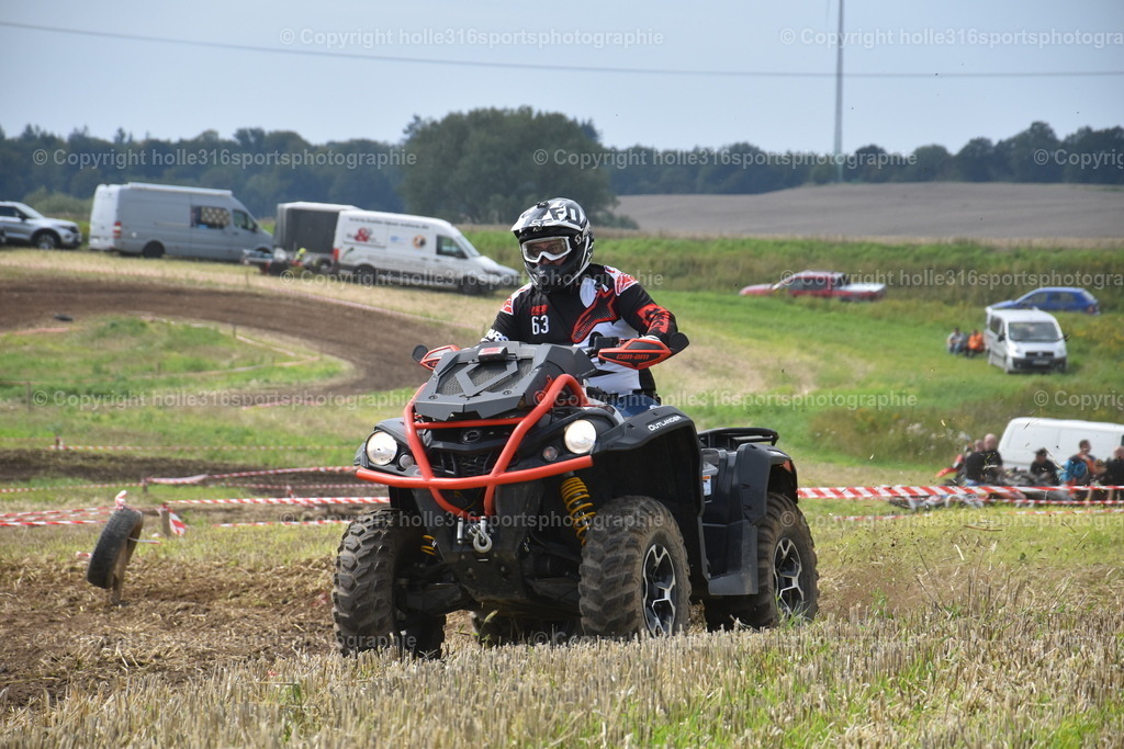 DSC_0486 | Sportfotografie , Motorsport, Motoross, Reitsport, Mointainbike, Enduro,
Landschaft , Outdoor, Eventfotografie, Landschaft, Bilder online bestellen - Realisiert mit Pictrs.com