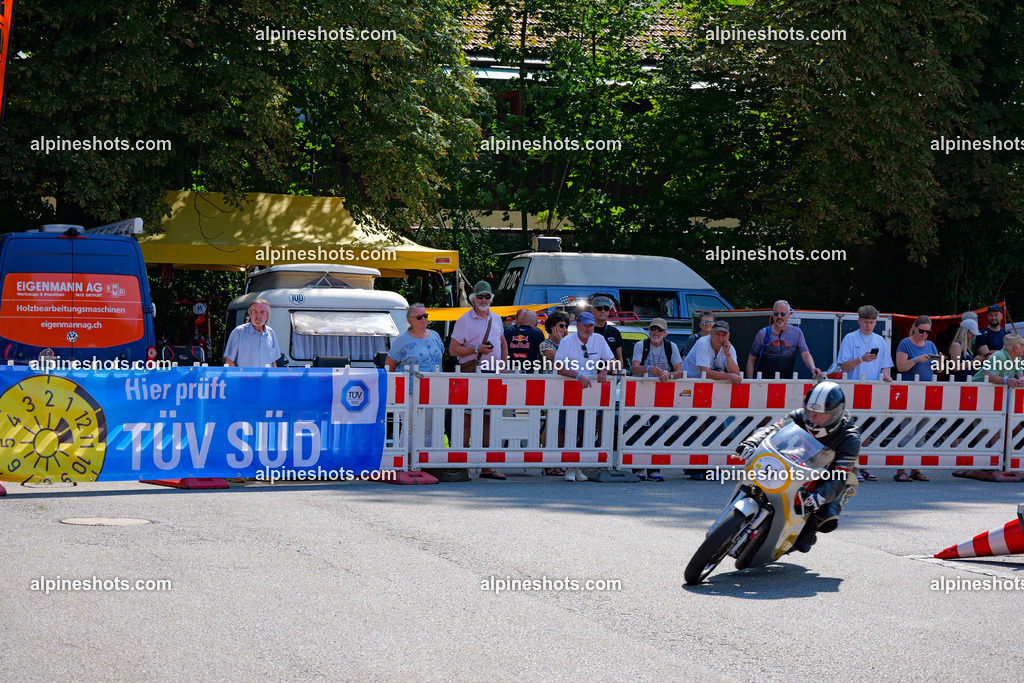 P1014818 | Erleben Sie atemberaubende, hochqualitative Fotos Ihrer Fahrt entlang der malerischen Alpenstraßen. Besuchen Sie alpineshots.com, um professionelle Aufnahmen Ihrer unvergesslichen Reise zu finden und zu kaufen - Realisiert mit Pictrs.com