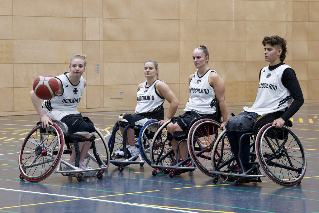 Frauen  Nationalmannschft Rollstuhlbasketball 113 | Sportfotos und Eventgalerien von FX-Sportfotografie. Bilder von Fußball, Vereinsveranstaltungen und Events direkt ansehen und als Download bestellen. - Realisiert mit Pictrs.com