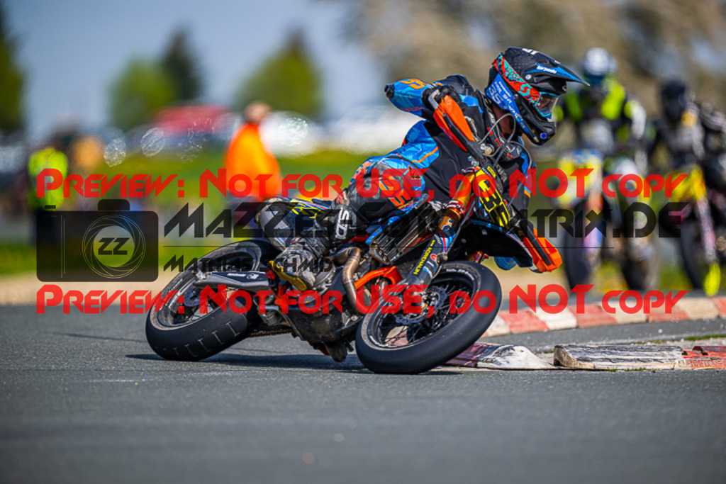 MaZZes_FotoMatrix_230507_7070 | S1