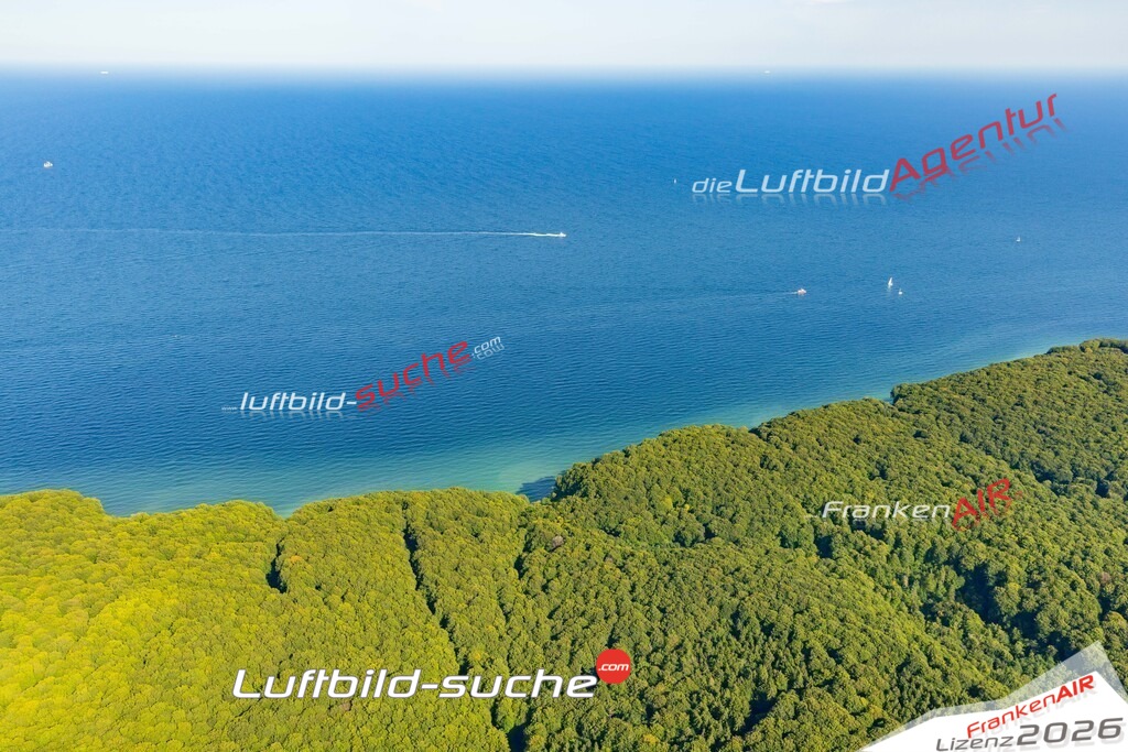 Luftaufnahme Nationalpark Jasmund Sassnitz - Die Luftaufnahme wurde 2025 vom UL-Flugzeug heraus erstellt ( ohne Drohne ) - Hochauflösende Luftaufnahme - für professionelle Ausdrucke geeignet. Die Geschenkidee !Mit Lizenz und Bildrechte bestellbar