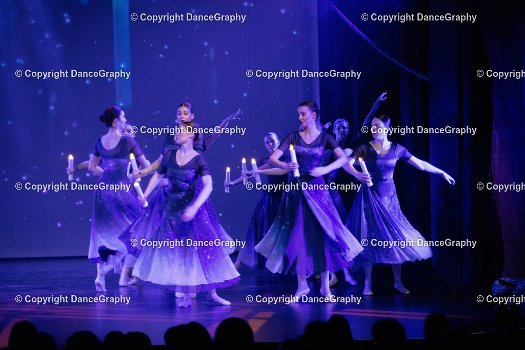 GPHY2382 | DanceGraphy - Realisiert mit Pictrs.com