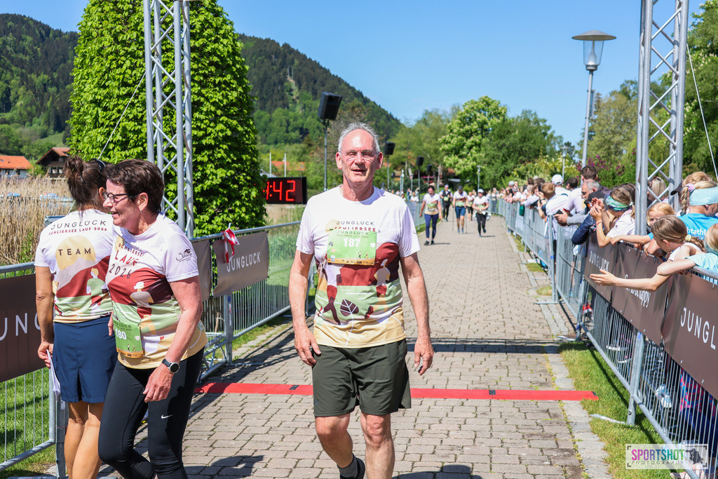2U6A4737 | Schliersee Lauf 2026 #flowmotion #schlierseelauf #junglückschlierseelauf #schliersee #halbmarathon @junglueck #sportshot_your_pictrs #yourpictrs #canondeutschland #canonsportphotography