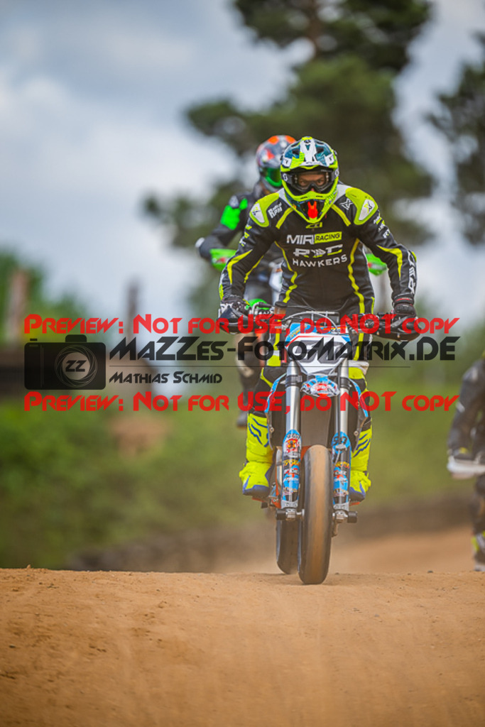 MaZZes_FotoMatrix_220528_5909 | Fotograf Mathias Schmid
Sportfotograf,
Eventfotograf,
Hochzeitsfotograf,
Portraitfotograf