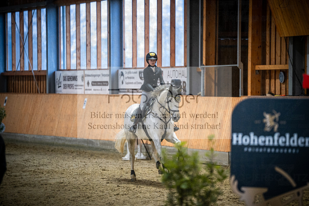 DOS_0742 | Entdecke hochwertige Reitturnierfotos von Foto Oger. Professionell, emotional und authentisch – jetzt Lieblingsmomente im Shop bestellen.Deutschlandweite Turnierfotografie. - Realisiert mit Pictrs.com