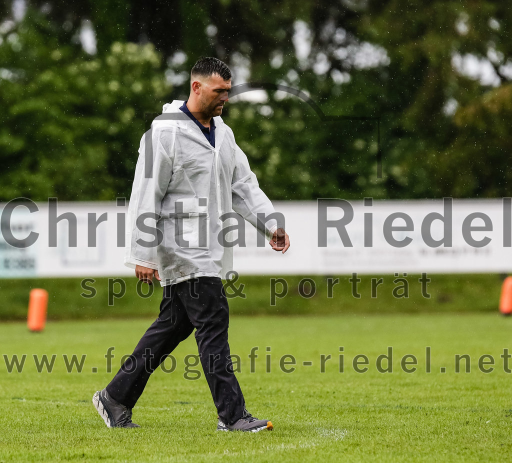 2022-05-29_127_Erding_Bulls_gegen_Nuernberg_Rams | Erding, Deutschland, 29.05.2022:
Fußball, Regionalliga 2022, 5. Spieltag, Erding Bulls gegen Nürnberg Rams, Endergebnis: 10:16

Foto: Christian Riedel / fotografie-riedel.net