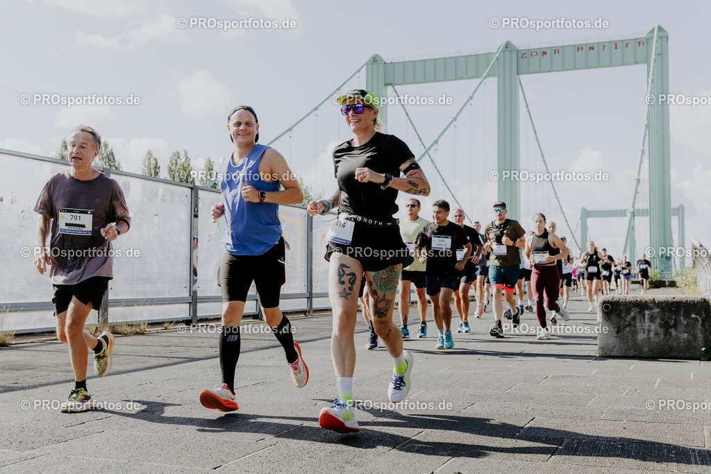 250914_Brückenlauf_JM-194 | Professionelle Fotos Ihrer Laufsportveranstaltung.