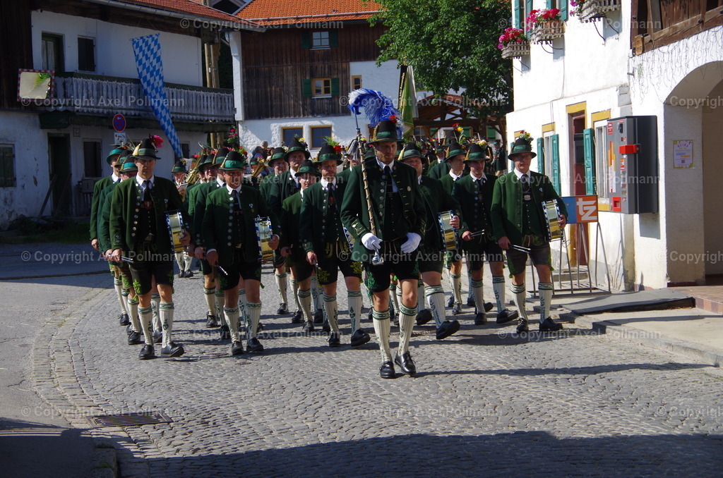 IMGP3375 | fotografiert von Axel PollmannLeonhardi Wallfahrt Benediktbeuern und Murnau, Fronleichnam, Fasching, Landschaft im Loisachtal und Benediktbeuern  - Realisiert mit Pictrs.com